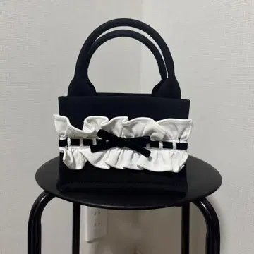 JILTU 지르튀 petit frill tote bag