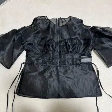 MAISON SPECIAL 블랙 반팔 셔츠