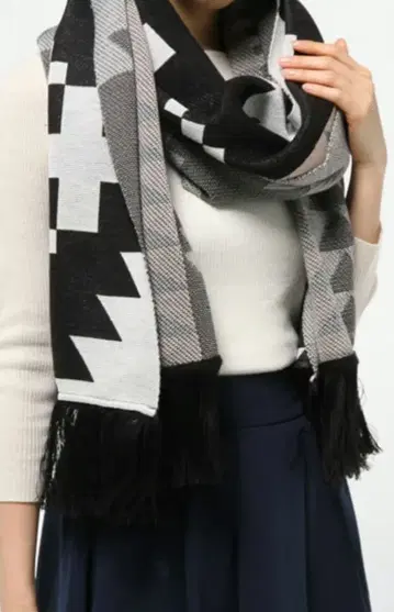 PENDLETON 펜들턴 대형 스톨 머플러 프린지 네이티브 무늬