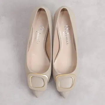 스퀘어 버클 스틸레토 펌프스