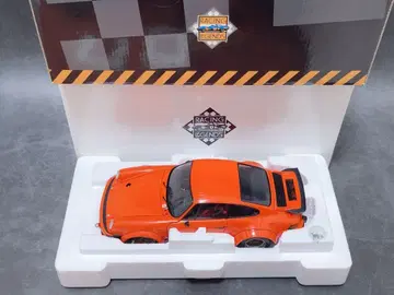 엑소토 1/18 모델카 1976 포르쉐 934 RSR