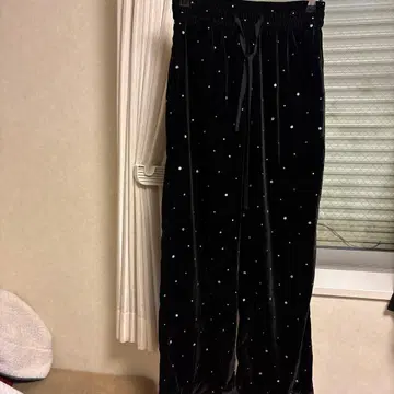 COUTURE D'ADAM 쿠튀르 도 아담 벨로아 이지 팬츠