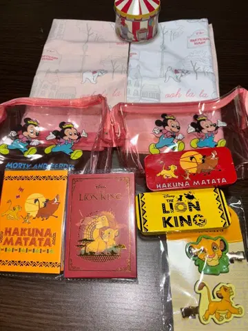 디즈니 캐릭터 굿즈 세트