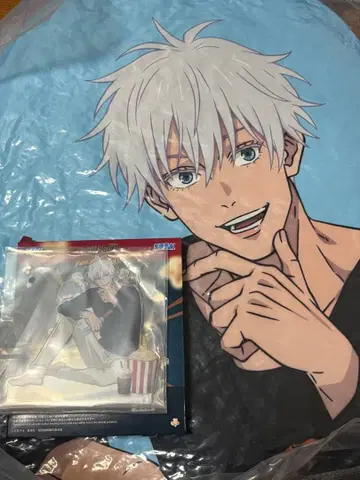 주술회전 고죠 사토루 다이컷 쿠션 아크릴 스탠드 세트