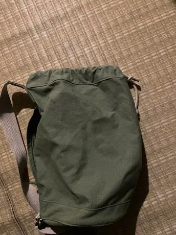 JWA 올리브 그린 드로우 스트링 백