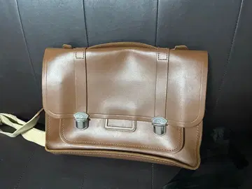 브라운 메신저 백