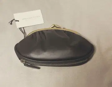 새상품 DRIES VAN NOTEN 코인 케이스 블랙