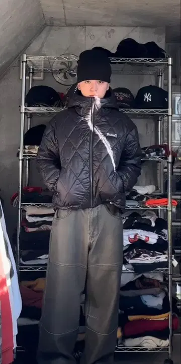 카츠키 군 착용 블레스유 퀼팅 후드 자켓