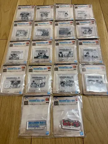 제일복권 드래곤볼 H상 MOKUJI 스탠드&로고 블록 컴프 세트