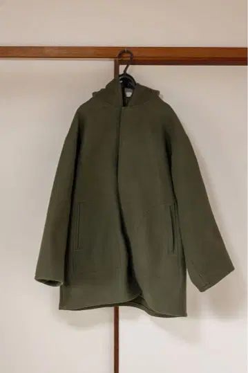 오라리(auralee) 헤비 멜톤 후드 코트 사이즈 4