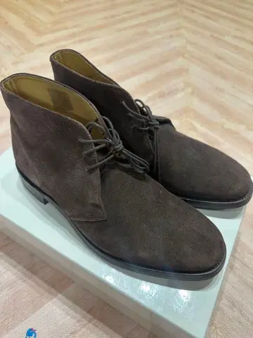 loake 로크 브라운 스웨이드 처카 부츠
