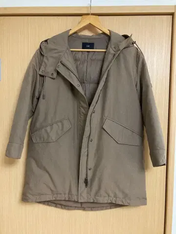 [새상품급] 23구 / 모즈 코트 밀리터리 다운 코트 카멜 계열 32