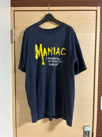 DELUXE 디럭스 MANIAC 티셔츠 영화 소재