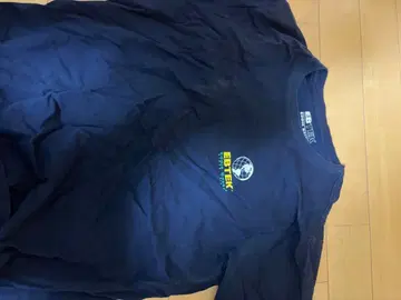 EBYTEK 네이비 티셔츠