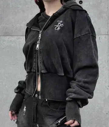 KsG 워시드 로고 지퍼 후드티