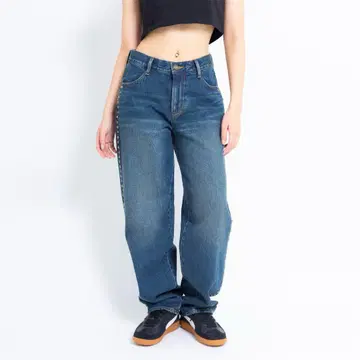 atmos pink 스터드 장식 데님 팬츠 BLUE