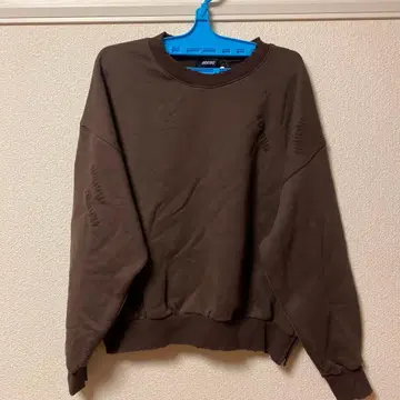 OPENING ACT 데미지 과거 브라운 크루넥 트레이닝복