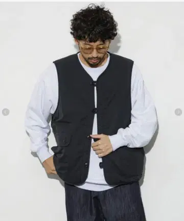 [새상품급] 릴랙스핏 리버서블 보아 베스트 밀리터리