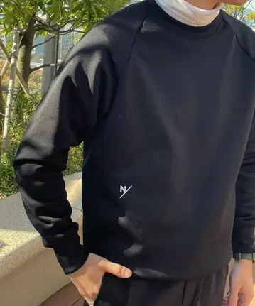 NEUTRALWORKS 맨투맨