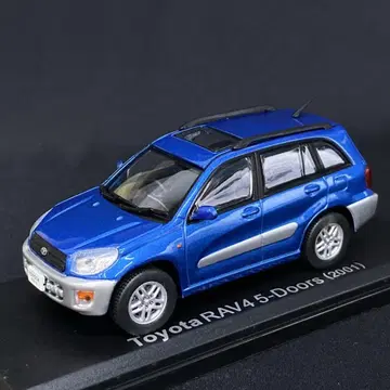 도요타 RAV4 5 도어 2001 1/43 일본산 명차 컬렉션
