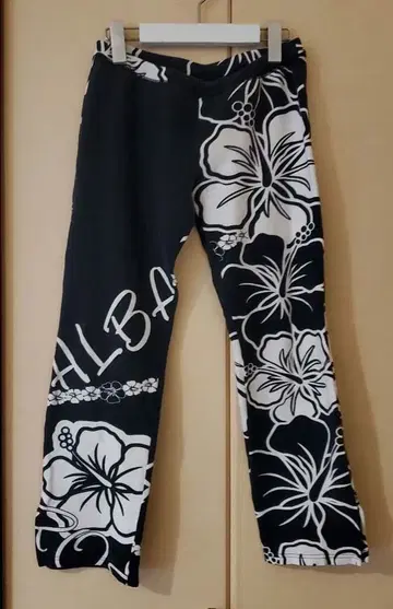 ALBA ROSA 플라워 프린트