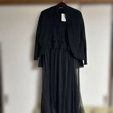 포멀 원피스와 가디건 세트