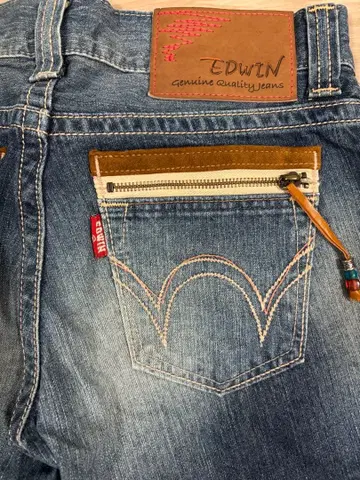 EDWIN 스트레이트 데님 블루
