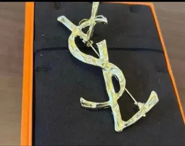 골드 브로치 미사용 새상품