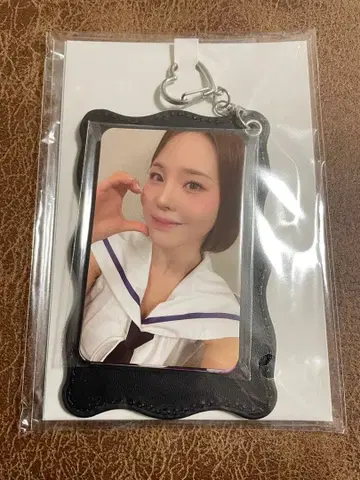 NiziU 팬클럽 갱신 혜택