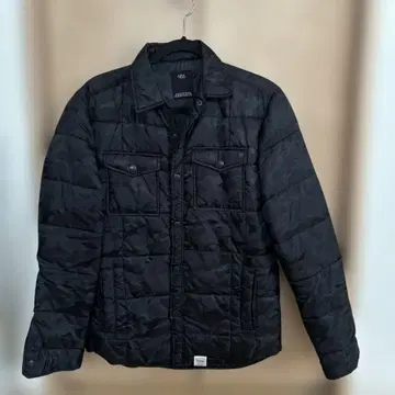 AZUL by moussy 블랙 카모플라주 패턴 패딩 자켓 S 사이즈