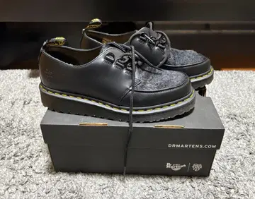 Girls Don't Cry x Dr.Martens
