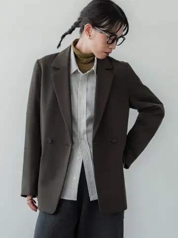 crewre 더블 테일러드 자켓