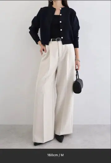 [택 포함 새상품] 트윌 턱 슬랙스 와이드 팬츠 M 사이즈