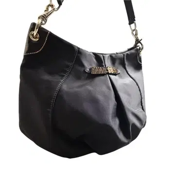 새상품급 ANNA SUI 안나수이 숄더백 나비 자수 숄더 블랙