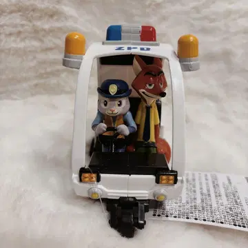 디즈니 스토어 주토피아 피규어 닉 주디 경찰차