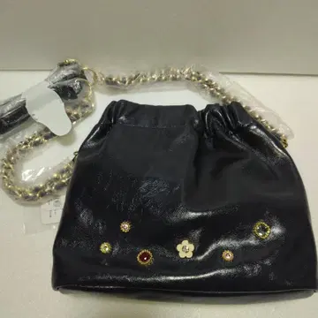 새상품 MARY QUANT 숄더백