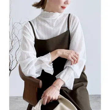 새상품급 reca 레카 제나 플레어 슬리브 시어 티셔츠 화이트