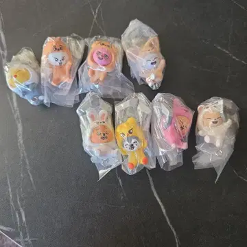 스키즈 SKZOO 집어서 이어 붙이는 마스코트 토이 월드 가챠 컴프