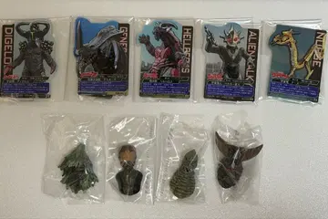 제일복권 울트라맨 괴수대전집 vol.2 F상 괴수두감 4종 덤