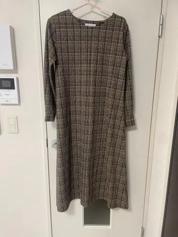 A DAY IN THE LIFE 체크 무늬 롱 원피스 2세트