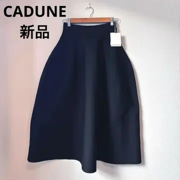 새상품 CADUNE 카듀네 본딩 스커트 블랙 풍성한 스커트
