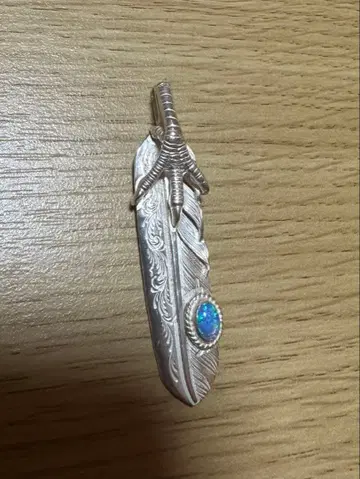 타로 와시미 오팔 은손톱 아라베스크 페더 왼쪽 향