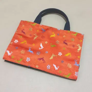 소형 토트백 패브릭 소재 토끼 자수 이자와야