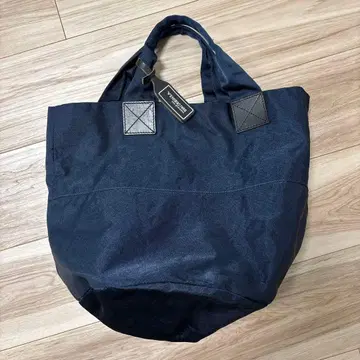 BEAU DESSIN S.A. 네이비 토트백