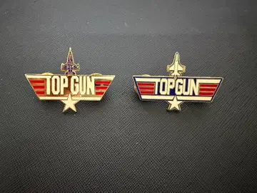TOPGUN 핀 배지 2개 세트