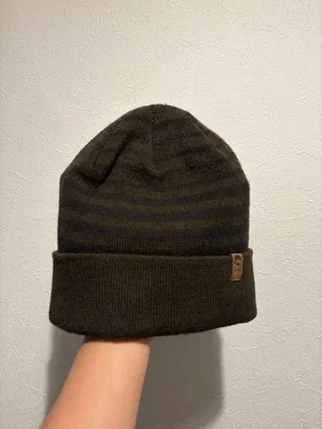 SUN DAY EST.1992 니트 모자 보더 브라운