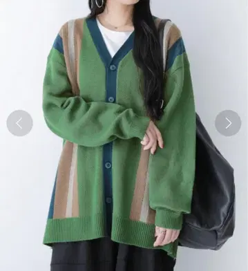 스트라이프 패턴 배색 자카드 니트 가디건