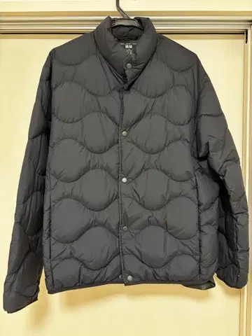 유니클로 울트라 라이트 다운 M 블랙