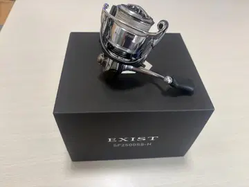 EXIST SF2500SS-H 스피닝 릴