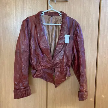 브라운 가죽 크롭 자켓